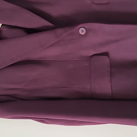 Randolph Duke 4-piece Silk jacket/blouse/scarf/print skirt. Size 6. Fits 4-6. - Picture 5 of 11